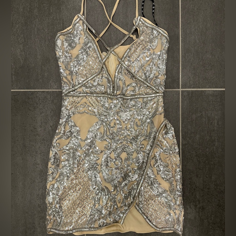 Misguided Sequins Dress- new without tags